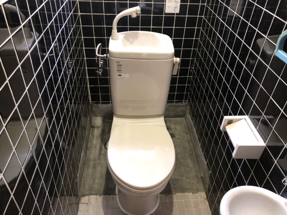 呉市音戸町S様 和式汲み取りトイレから簡易水洗洋式トイレへリフォーム｜和式から洋式リフォーム｜広島のトイレ