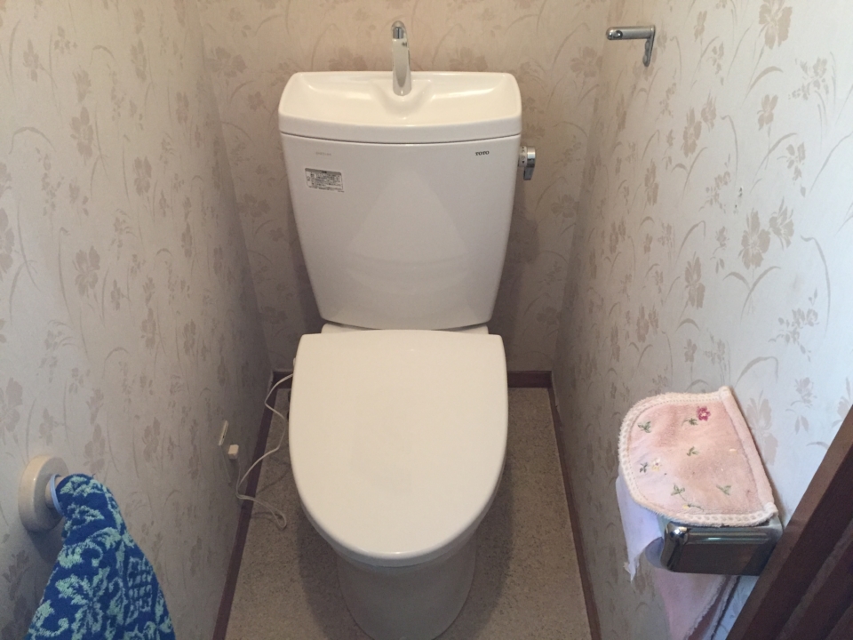 廿日市市宮内トイレ便器交換後